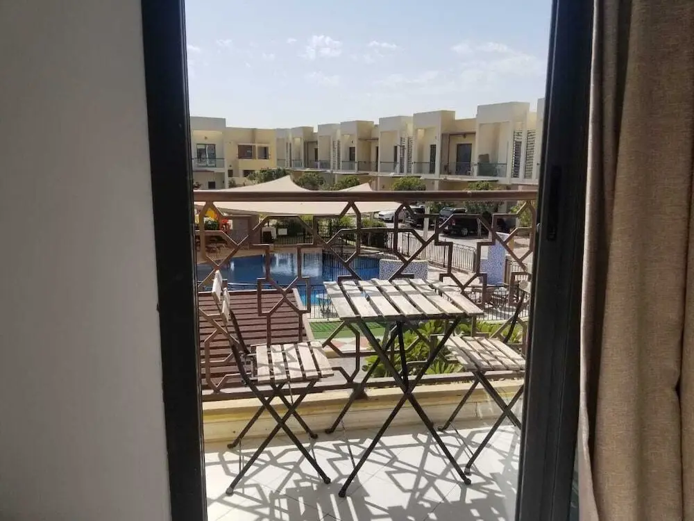 Дубай: 2-bedroom Town House