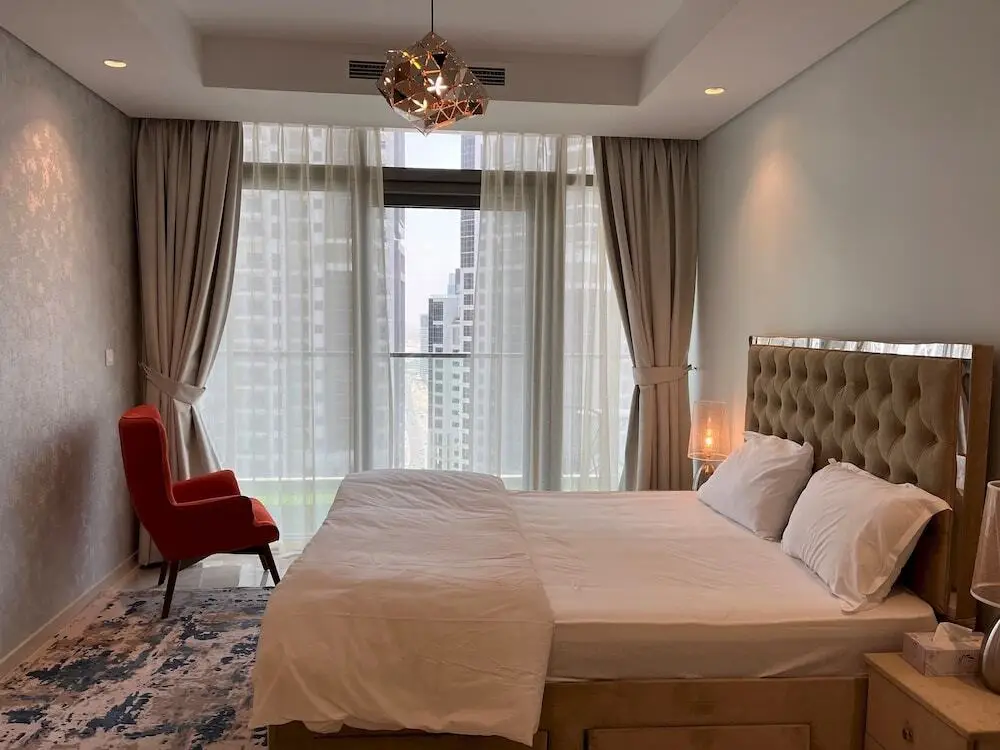 Дубай: Elegant 2 BHK Paramount Tower City View