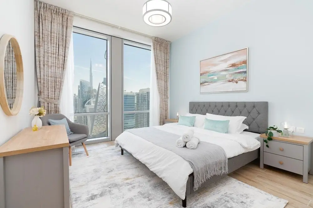 Дубай: SuperHost - Luxury Apt with Panoramic Burj and Canal Views