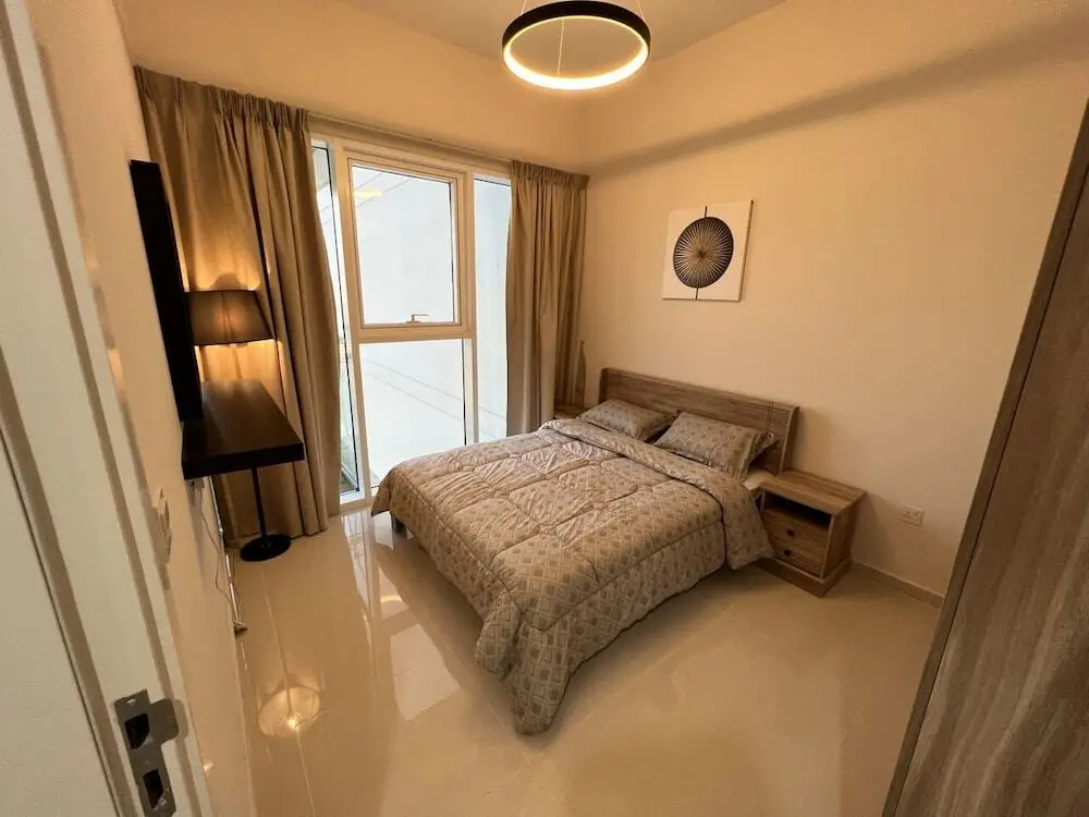 Дубай: Master piece - Lush Green Oasis With Balcony With Stunning Views