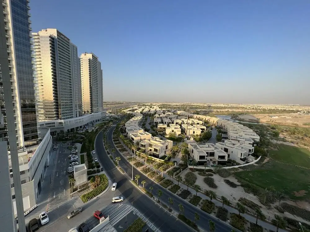 Master piece - Lush Green Oasis With Balcony With Stunning Views — фото 1