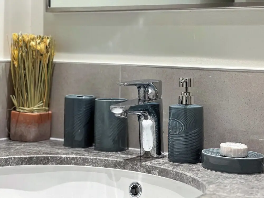 Дубай: Whitesage - Chic Condo With Incredible Fountain and Sea View