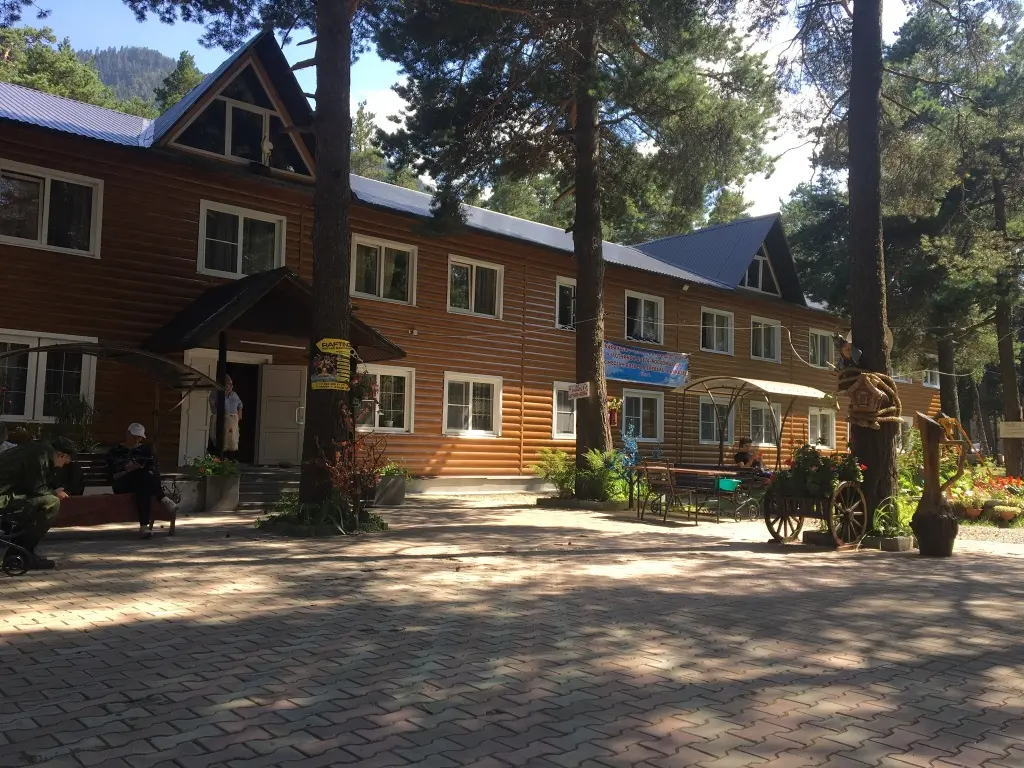 Архыз: База Отдыха Старый Архыз