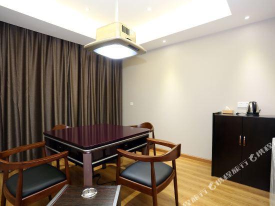 Wenyuan Hotel — фото 1