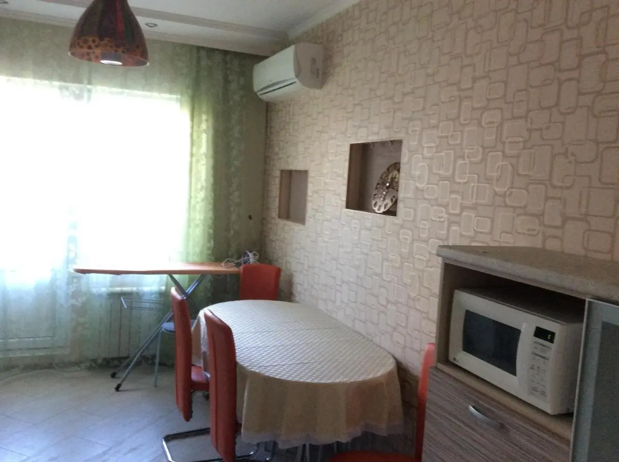 Новороссийск: Apartments on Yuzhnaya