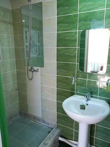 Минусинск: Hotel Care