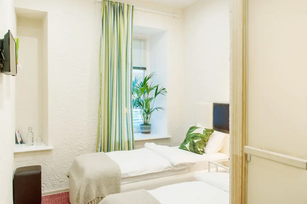Санкт-Петербург: GhOtel На Невском