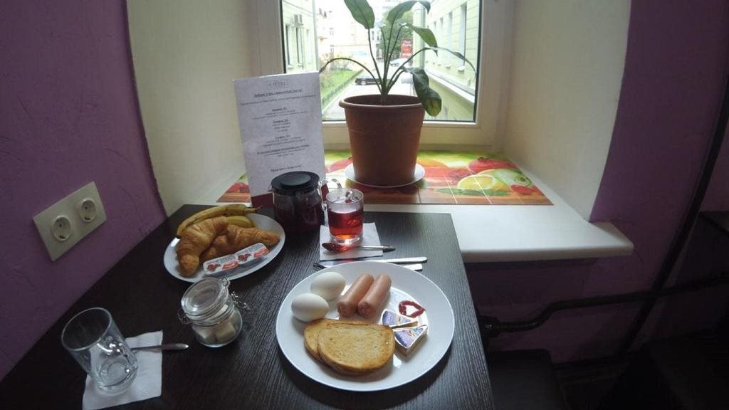 Санкт-Петербург: GhOtel На Невском