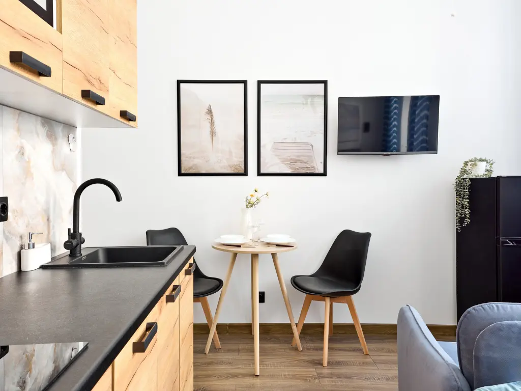 Санкт-Петербург: Апартаменты RoomyRoom на Тележной