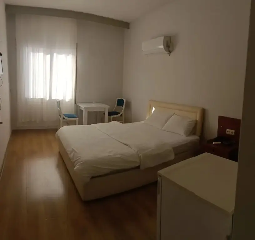 Мерсин: Otel Yaşar