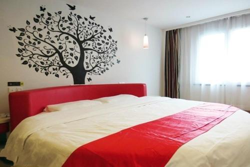 Цзясинь: Thank Inn Chain Hotel Jiaxing Yuehe Ancient Street
