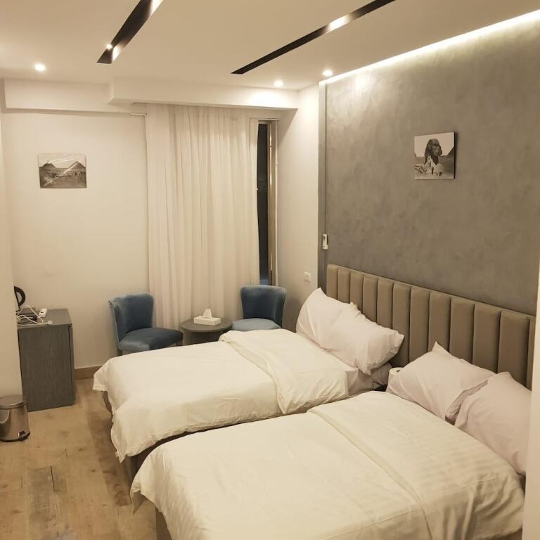 Гиза: Cleopatra Pyramids View Inn