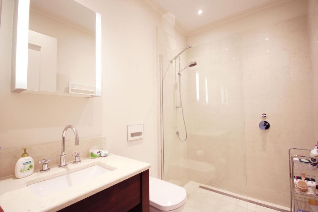 Тиват: Porto Montenegro Residences