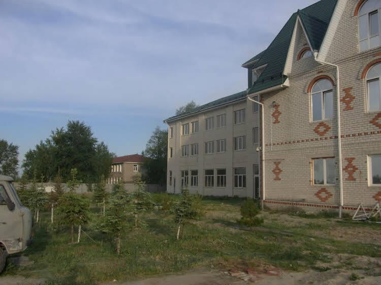 Почеп: White House Guest House