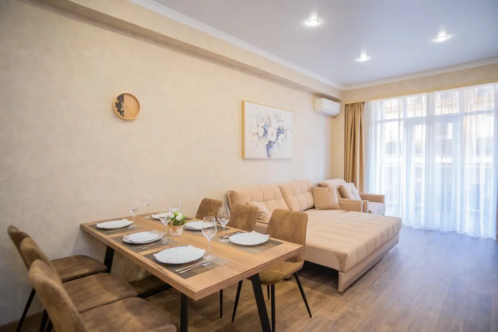 Сочи: Апартаменты Red Apartments Светлана Парк Оливия