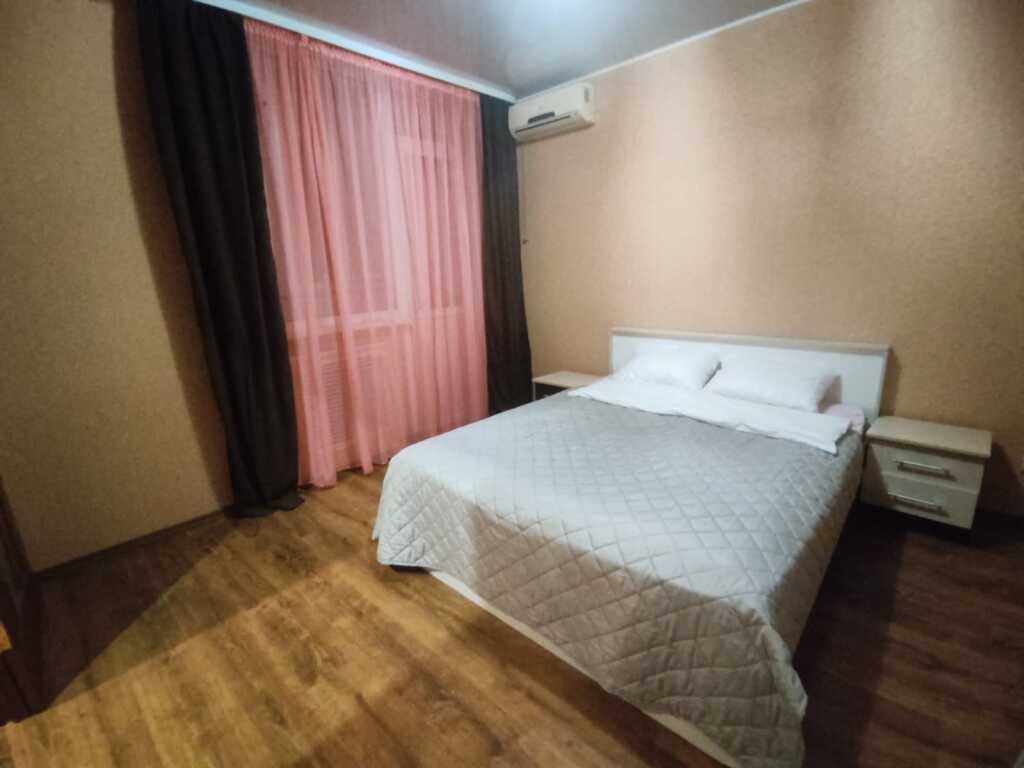 Квартира напротив аквапарка и ОДКБ — фото 1