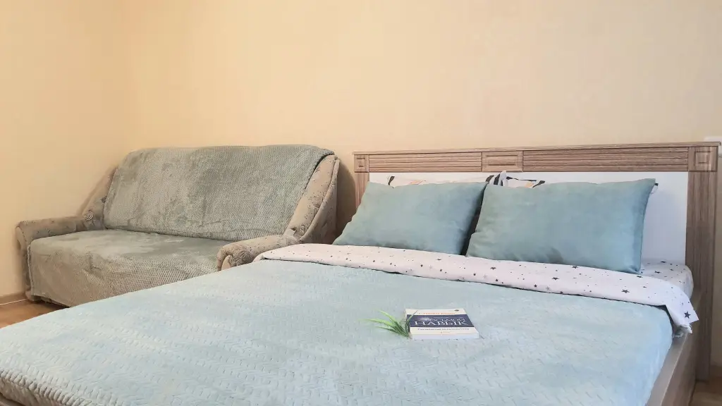 Квартира 2 комнатная в металлурге — фото 1