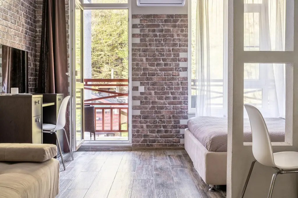 Эсто-Садок: Апартаменты RED APARTMENTS Куршевель Андорра