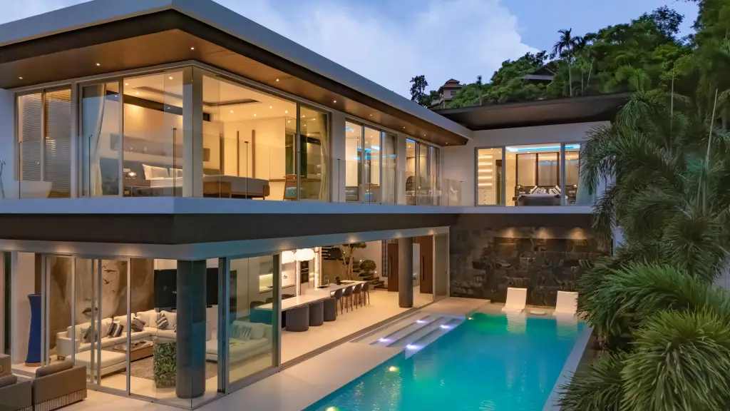 Вилла Luxury Infinity Pool Villa in Nai Harn — фото 1