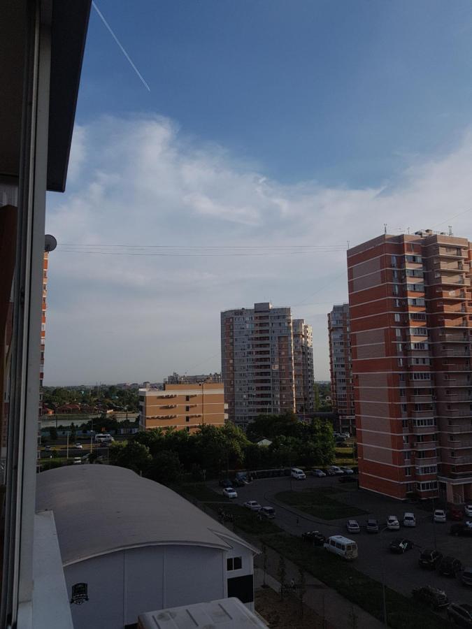 Краснодар: Apartment on Kalinina 350/8