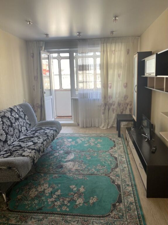 Междуреченск: Квартира На Октябрьская 12