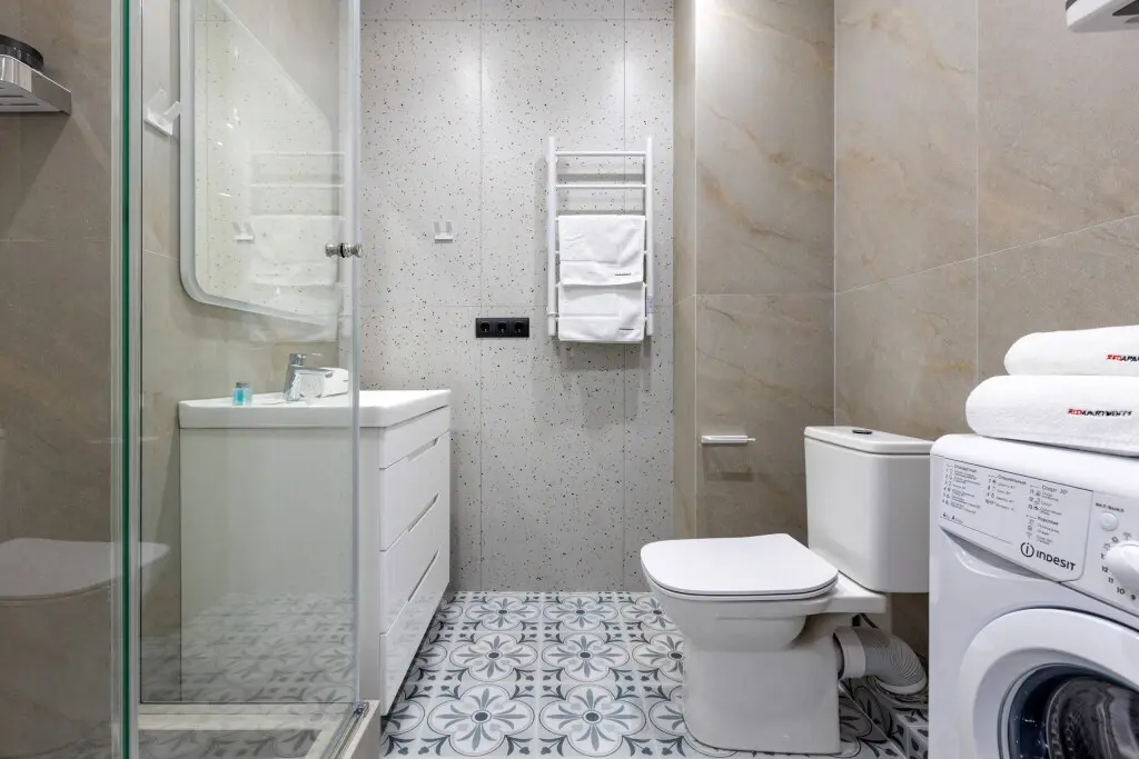 Сочи: Апартаменты Red Apartments Арт Лайт Аарон