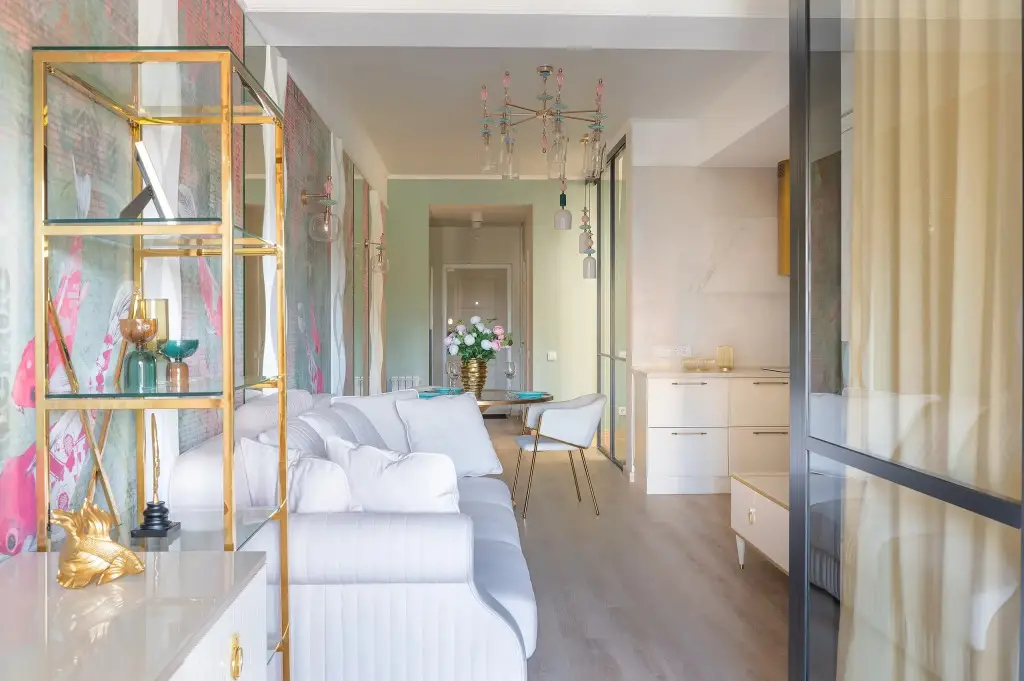 Сочи: Апартаменты Red Apartments Светлана Парк Ариэль