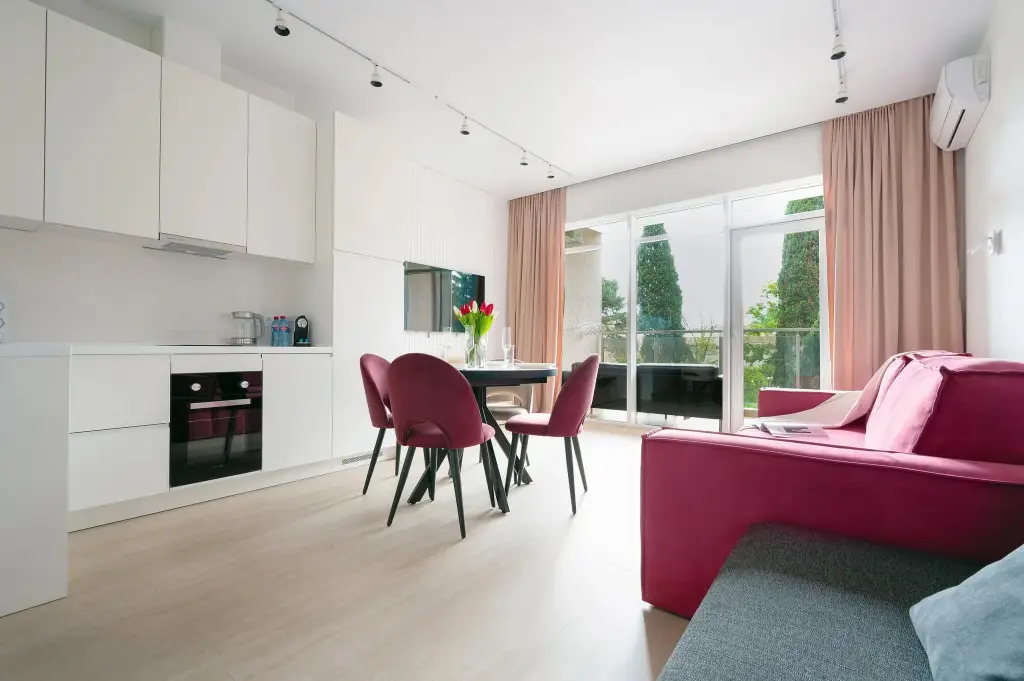 Апартаменты Red Apartment Светлана Парк Элис — фото 1