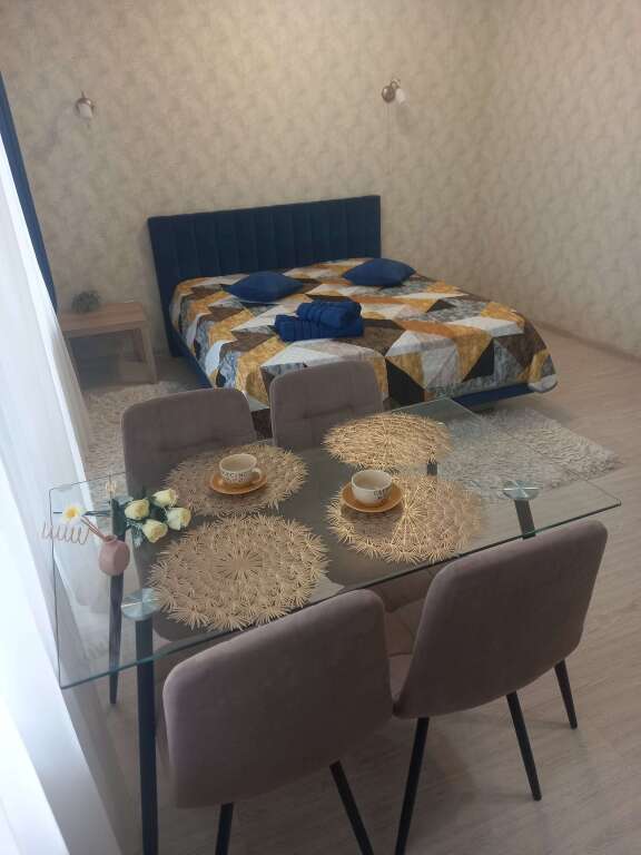 Тюмень: Квартира на Таврической улице 9/5 (16)