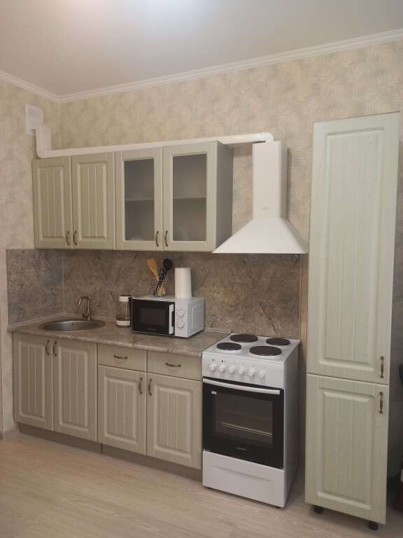 Тюмень: Квартира на Таврической улице 9/5 (16)