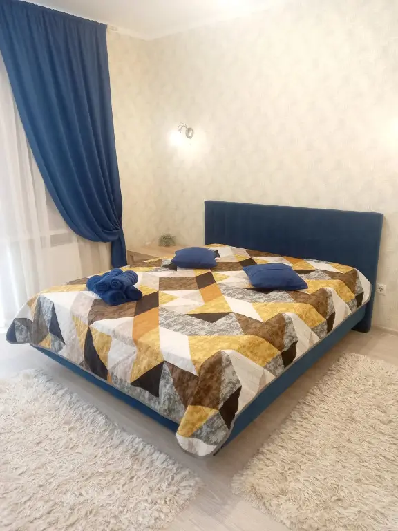 Тюмень: Квартира на Таврической улице 9/5 (16)
