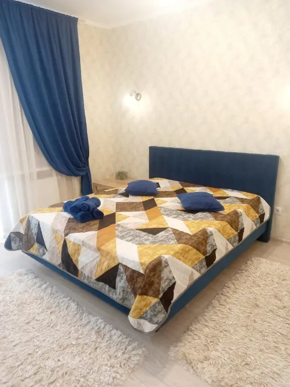 Тюмень: Квартира на Таврической улице 9/5 (16)