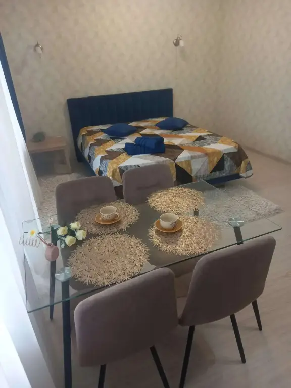 Тюмень: Квартира на Таврической улице 9/5 (16)