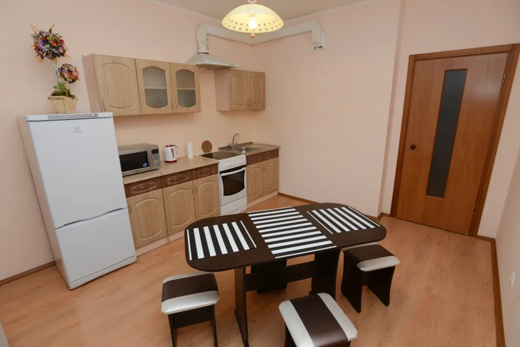 Екатеринбург: Квартира на Шейнкмана 90