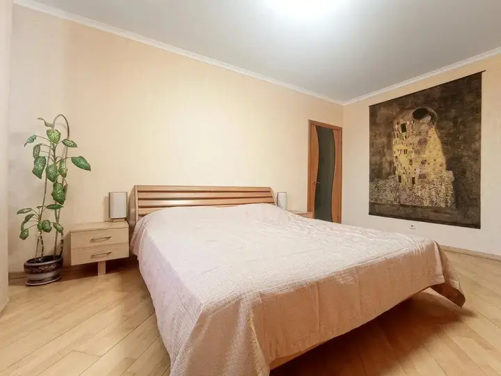 Екатеринбург: Квартира на Улице Радищева 33