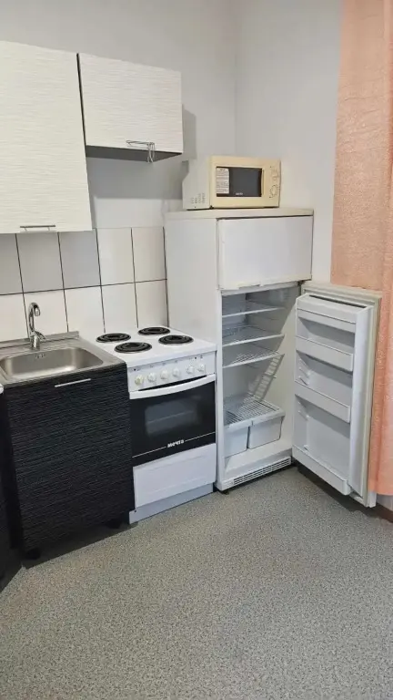 Ноябрьск: Квартира на Магистральной 121