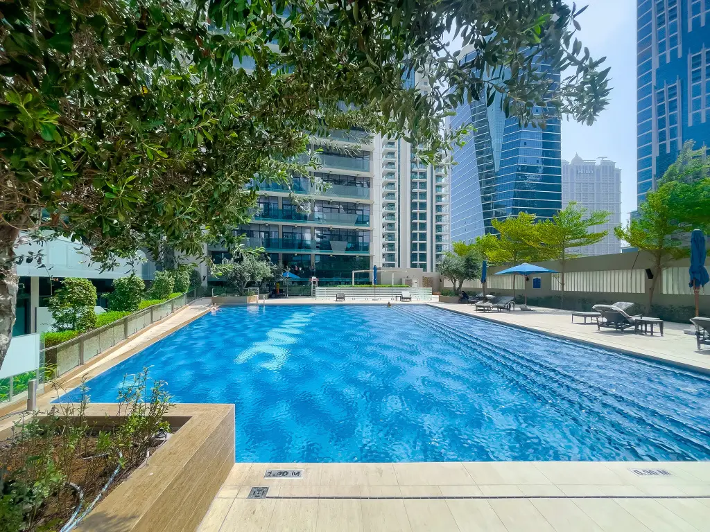 Дубай: Апартаменты Stylish 1BR at Damac Merano Tower with Great View