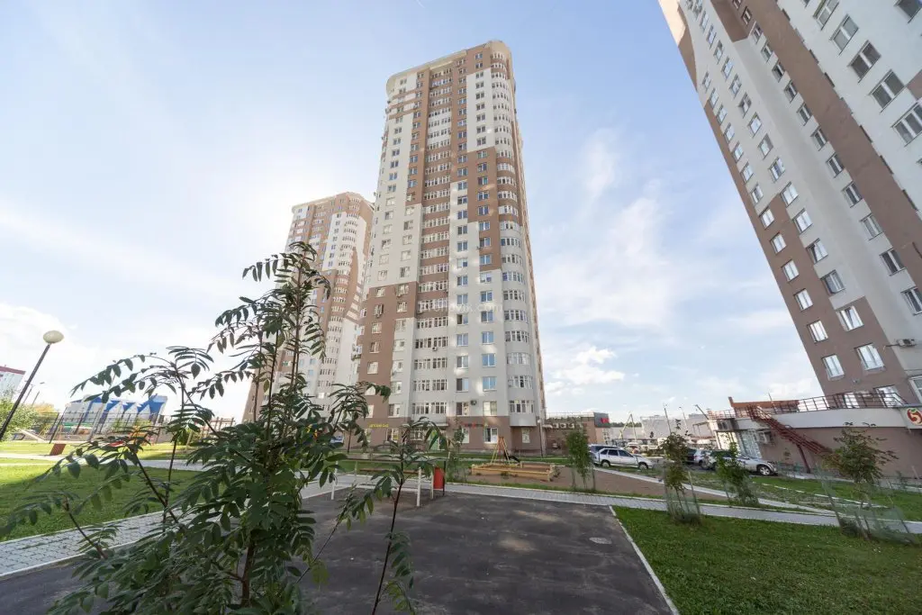 Пермь: Дом-доступно на шоссе Космонавтов, 215