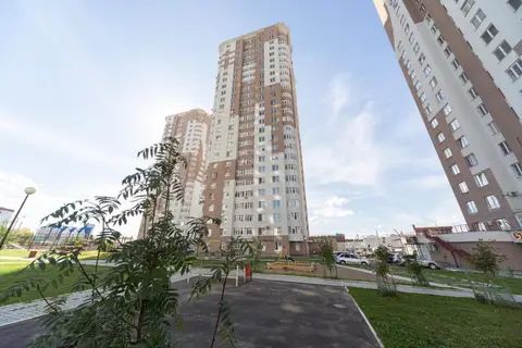 Дом-доступно на шоссе Космонавтов, 215 — фото 1