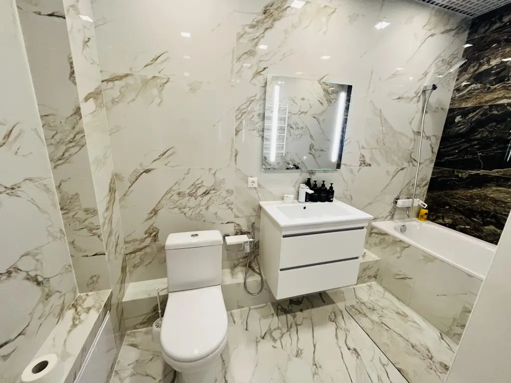 Орел: Апартаменты 2 Rooms Орел