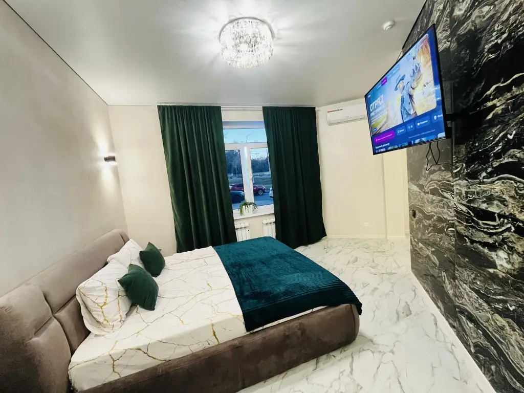 Орел: Апартаменты 2 Rooms Орел