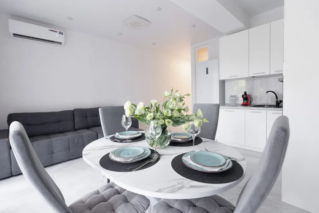 Сочи: Апартаменты Red Apartments Светлана Парк Эльза