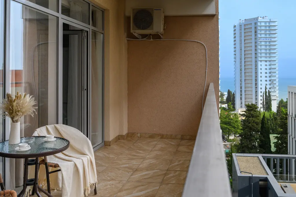 Сочи: Апартаменты Red Apartments Светлана Парк Мари