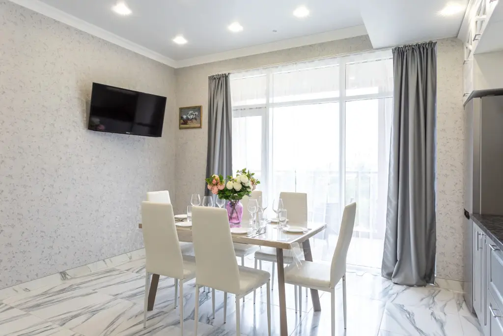 Сочи: Апартаменты Red Apartments Светлана Парк Ассоль