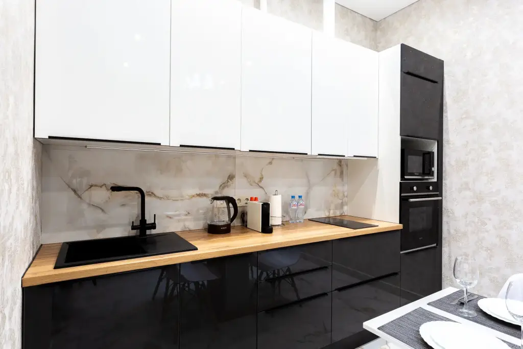 Сочи: Апартаменты Red Apartments Светлана Парк Камила
