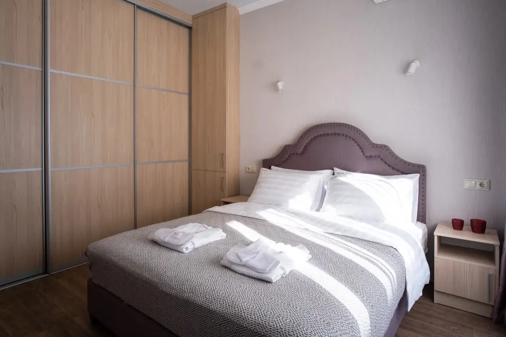 Сочи: Апартаменты Red Apartments Светлана Парк Селена