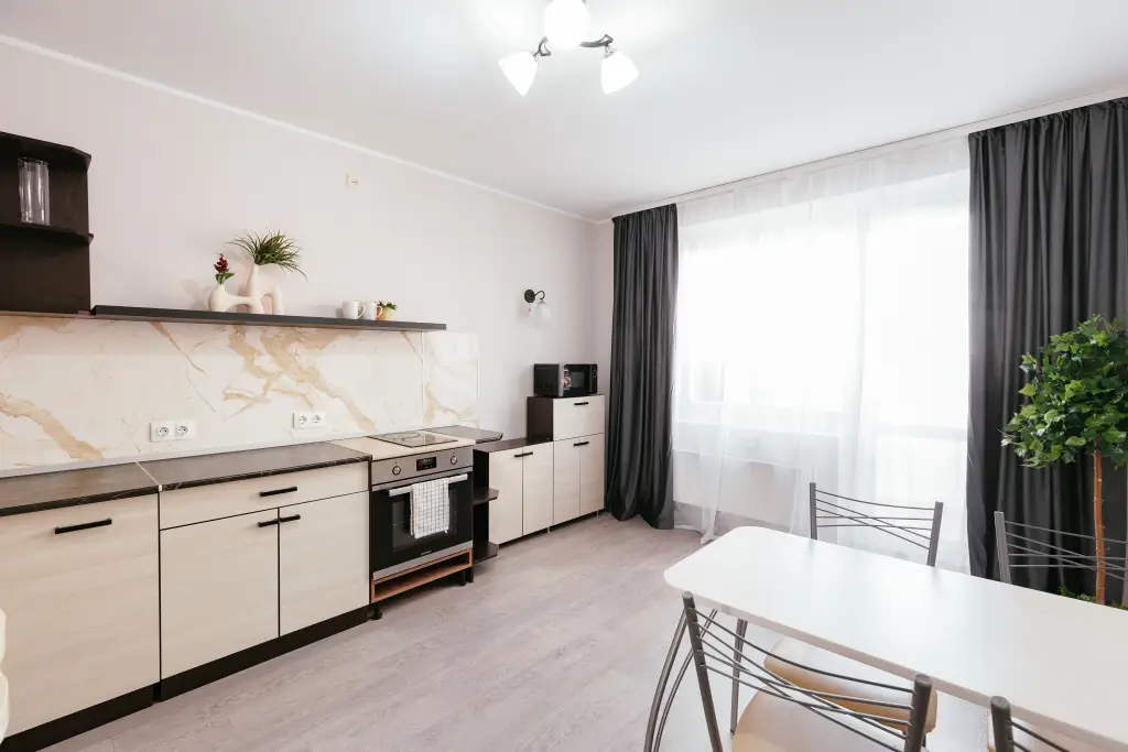 Тюмень: Апартаменты ROOM TOUR Семейные 2К в ЖК Ново-Патрушево
