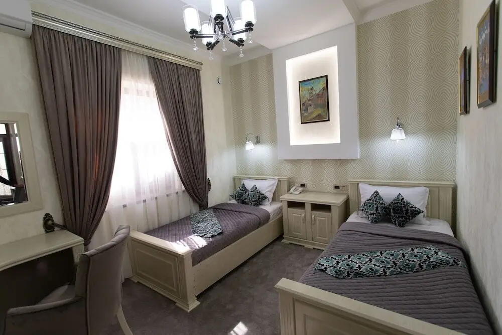 Самарканд: Shaxzoda Lux Hotel