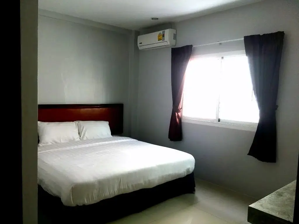 Кату: Keeta Patong Beach