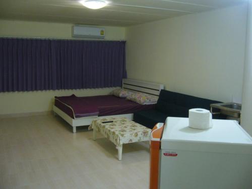 Паккрет: DMK Don Mueang Airport Guest House
